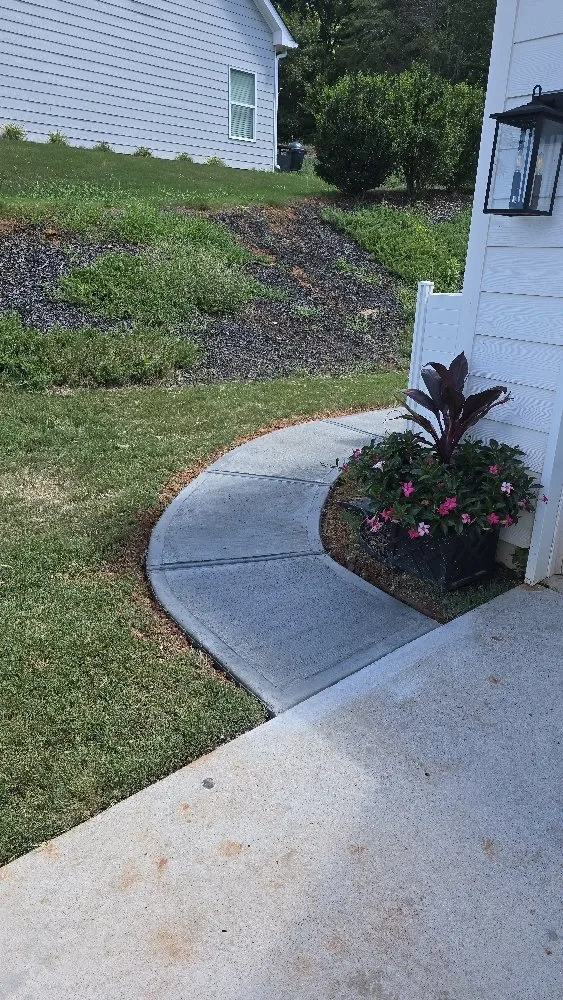 Local outdoor landscaping experts serving Cleveland, GA - Promise Landscaping and Home Repairs