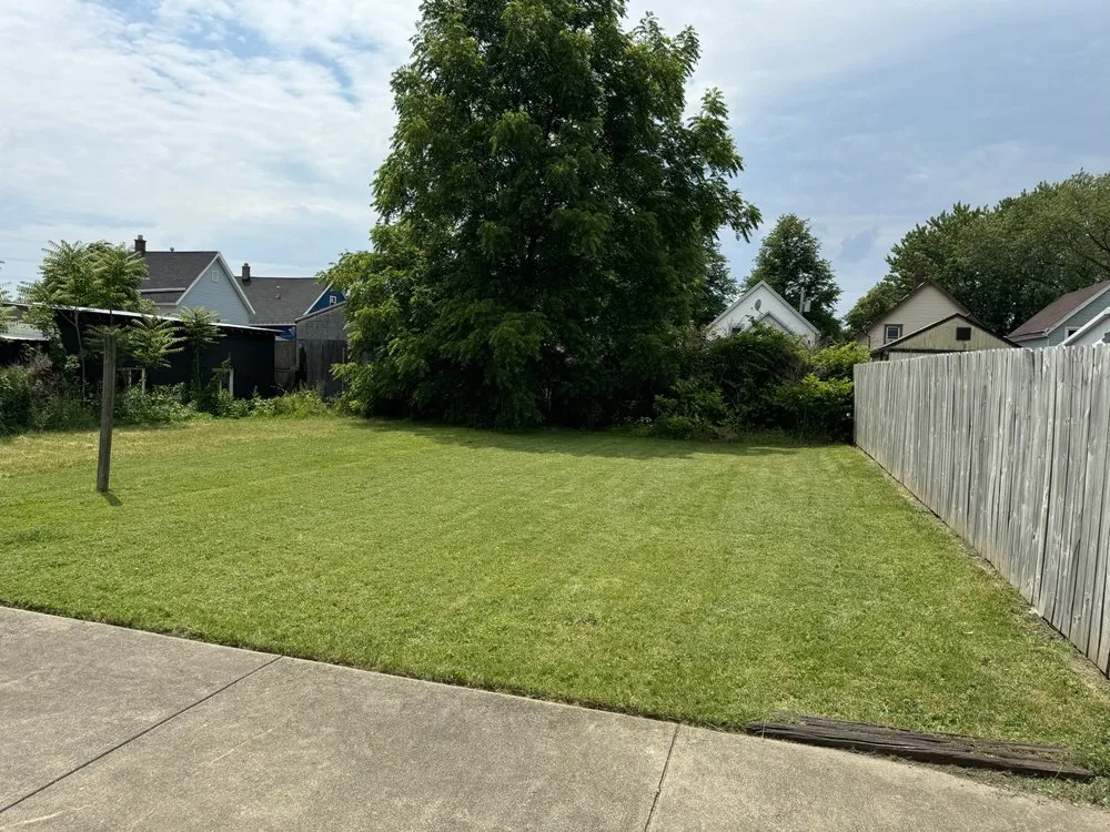 Professional residential landscaping in Buffalo, NY - PromotePositivity landscaping