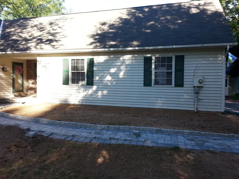 Reliable landscaping services experts serving Line Lexington, PA - Propato