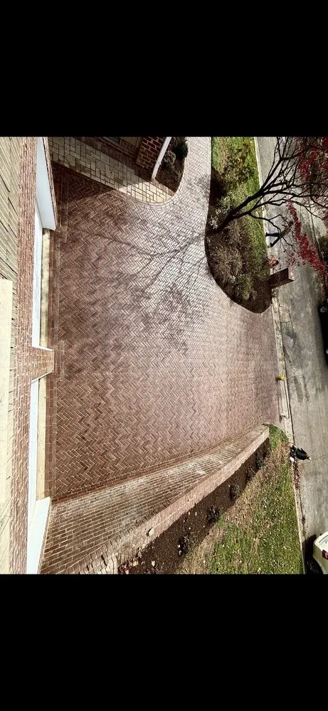 Top-rated garden landscaping experts serving Lenoir City, TN - Property Docktors