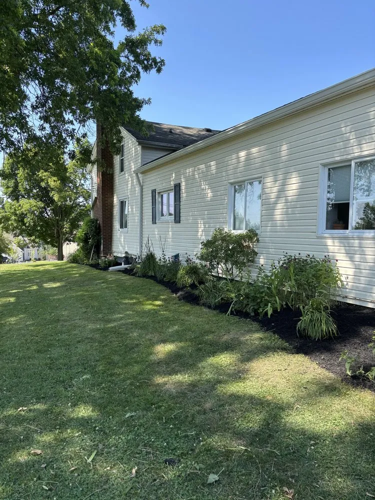 Expert outdoor landscaping in Chardon, OH by Property Management By E&E