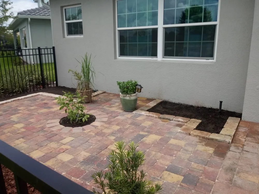 Custom lawn care service experts serving Bartow, FL - Property Preservation Management