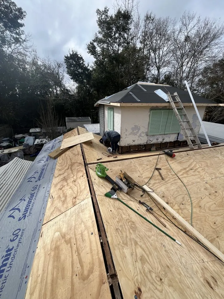 Reliable yard maintenance for homes in Pensacola, FL by Property Prophet