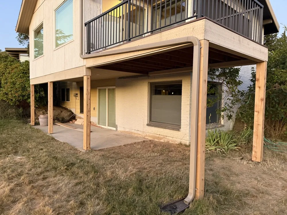 Expert outdoor landscaping experts serving Des Moines, WA - Property Pulse