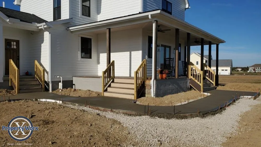 Professional yard maintenance experts serving Delaware, OH - Property Worx