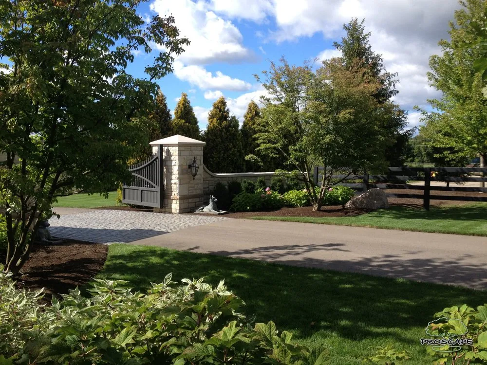 Affordable outdoor landscaping experts serving Commerce, MI - Proscape