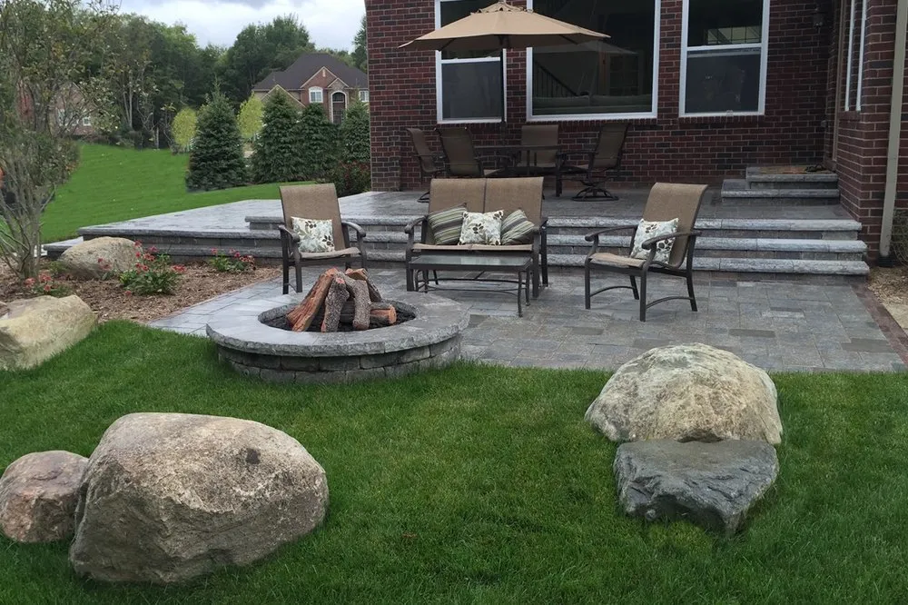 Reliable yard maintenance with custom design across Commerce, MI - Proscape