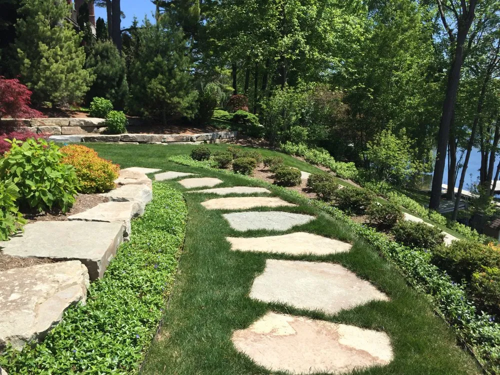 Expert garden landscaping in Commerce, MI - Proscape