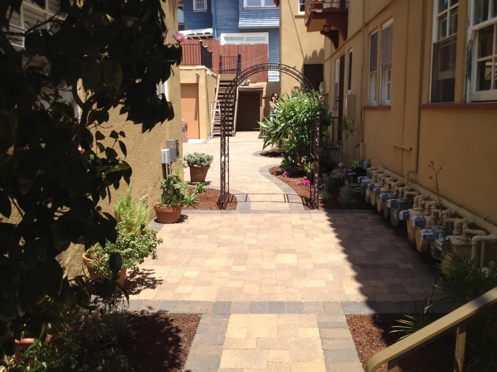 Expert yard maintenance in Chula Vista, CA by PROscape Construction