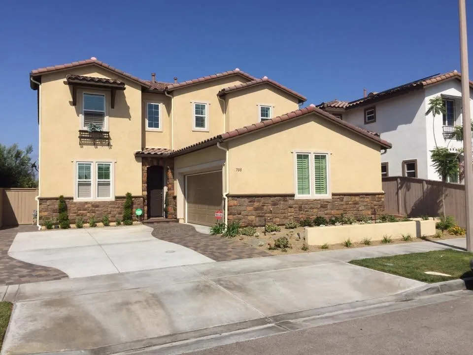 Reliable yard maintenance for beautiful yards across La Jolla, CA - Proscape Holdings