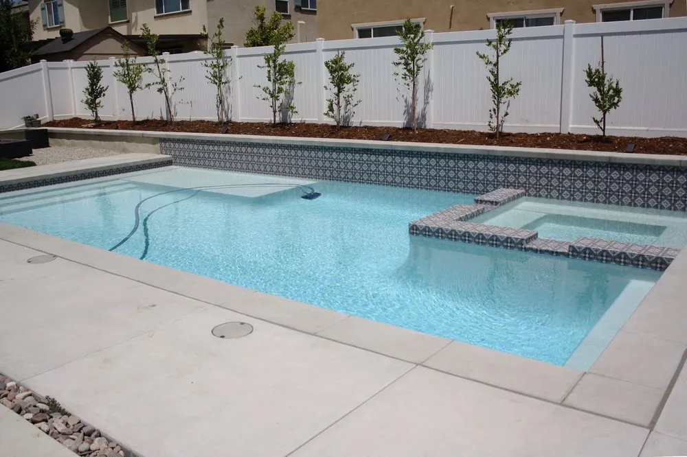 Top-rated yard maintenance in Yucaipa, CA by Proscape Landscape & Pools