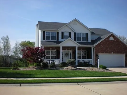 Custom landscape design experts serving Alton, IL - Proscape Landscaping