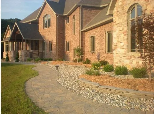 Affordable yard maintenance in Alton, IL by Proscape Landscaping