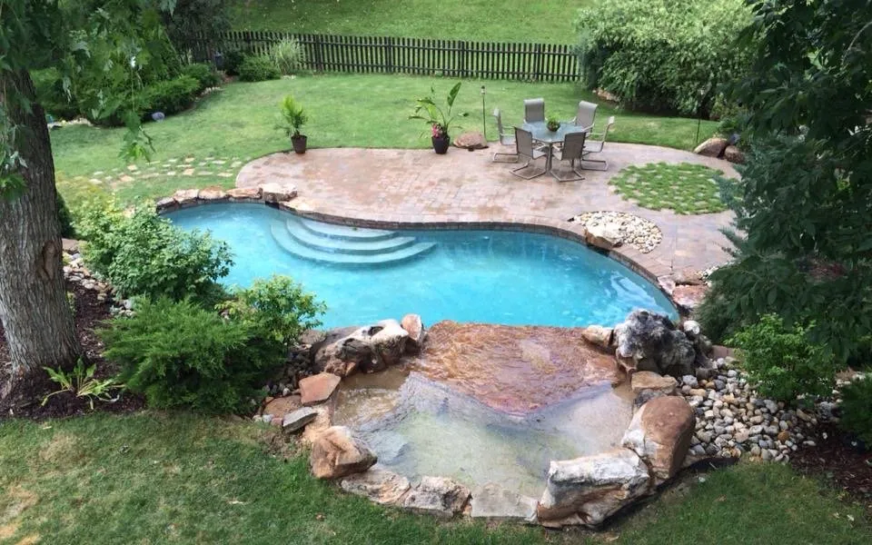 Custom yard maintenance for beautiful yards across Marthasville, MO - Proscape Pools & Landscaping