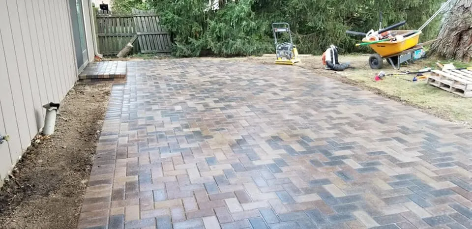 Top-rated outdoor landscaping in Carmel, IN by Proscape Property Maintenance