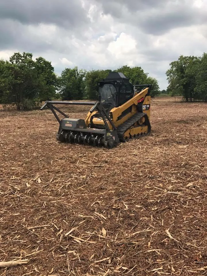 Trusted lawn mowing service for outdoor upgrades across Munford, AL - Proscapes and Services