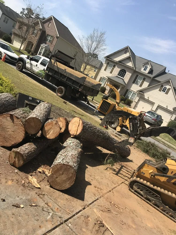 Reliable lawn mowing service in Acworth, GA - Proscapes and Tree