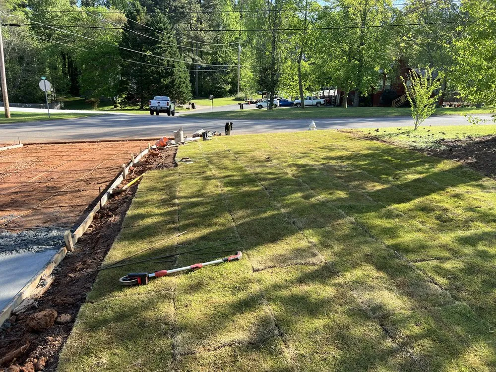 Affordable lawn mowing service in Acworth, GA - Proscapes and Tree