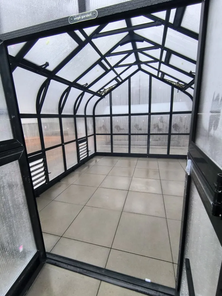 Reliable lawn mowing service in Bothell, WA by Prosper Landscape & Construction