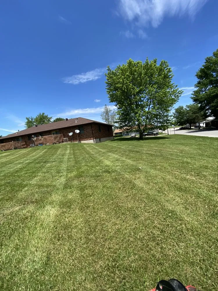 Reliable yard cleanup service experts serving Tipton, MO - ProStar Lawn Care