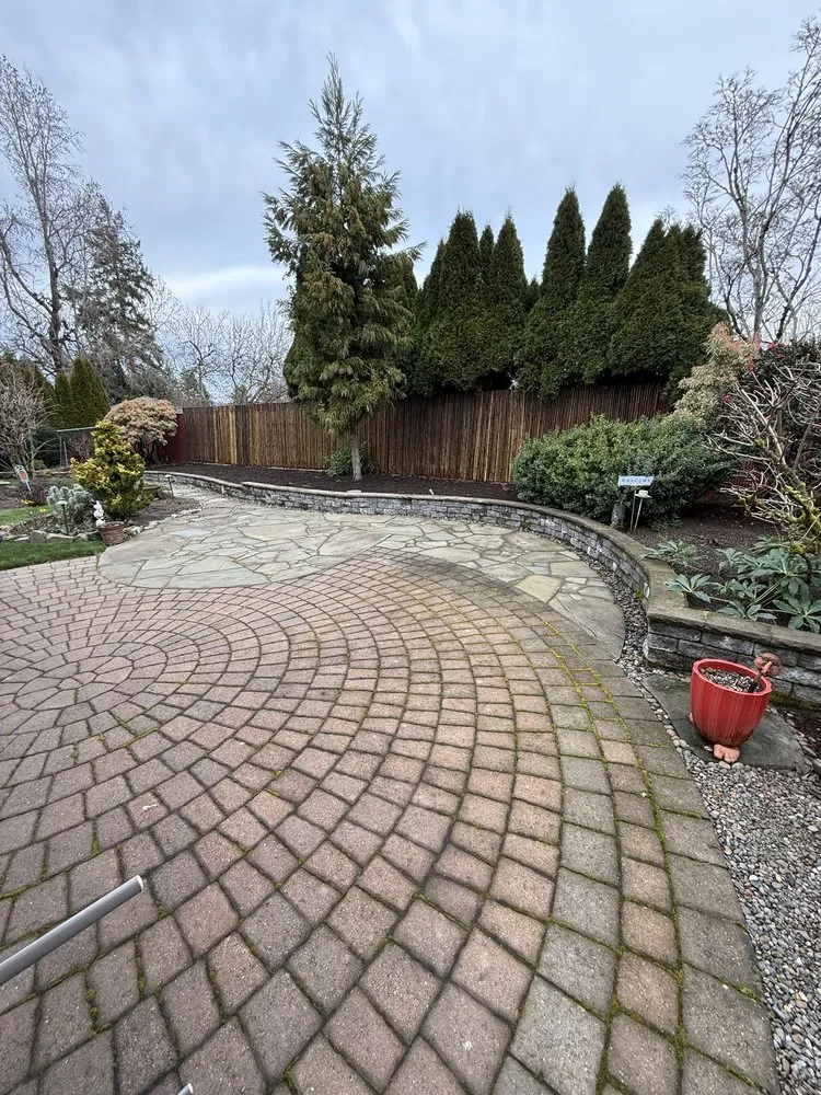 Custom landscape design experts serving Oregon City, OR - Prostone Landscape Care And Design