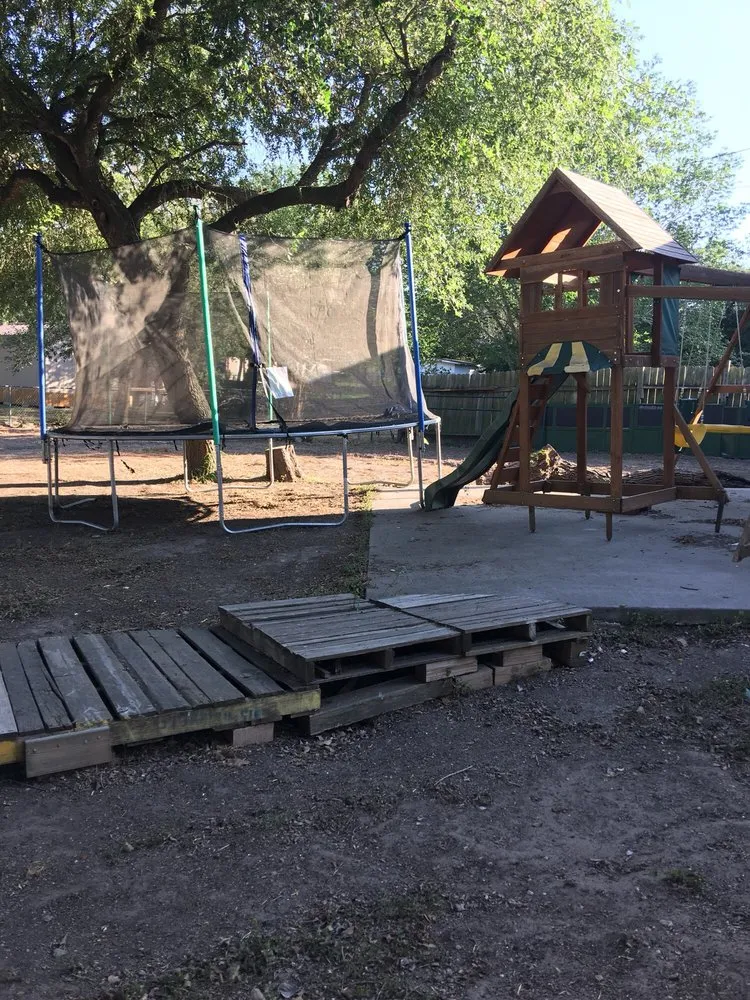 Affordable lawn care service experts serving Portland, TX - ProTech Landscaping