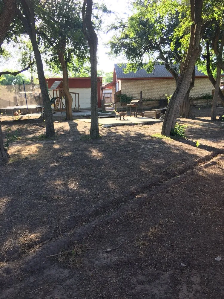 Reliable lawn care service experts serving Portland, TX - ProTech Landscaping