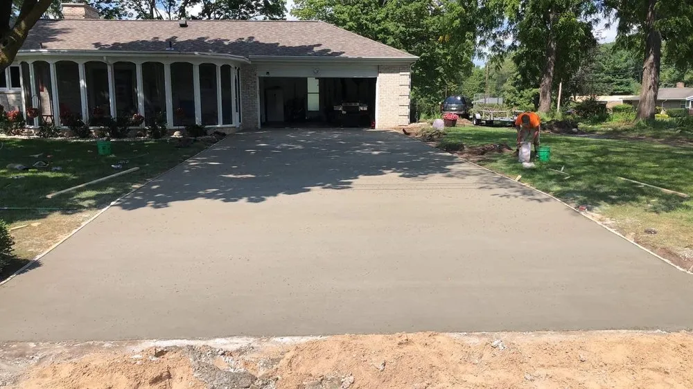 Top-rated residential landscaping in Weidman, MI - Proton Services