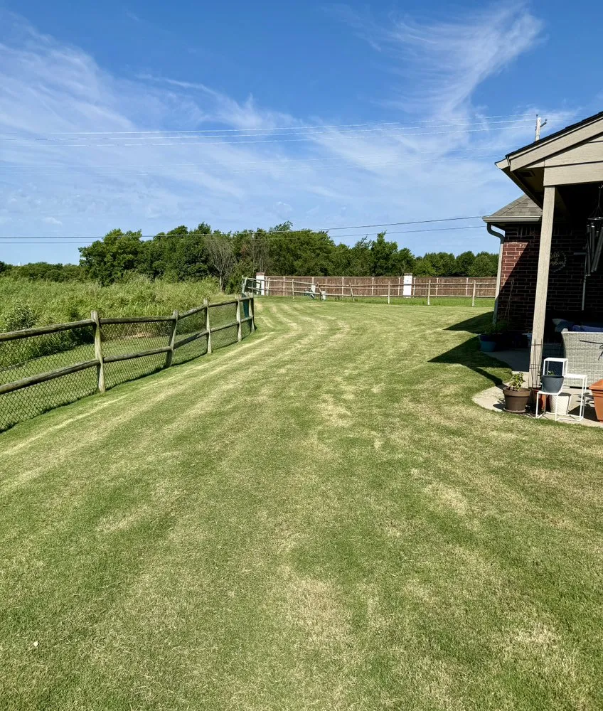 Top-rated landscaping services in Tulsa, OK by Proud Bison Lawn Care