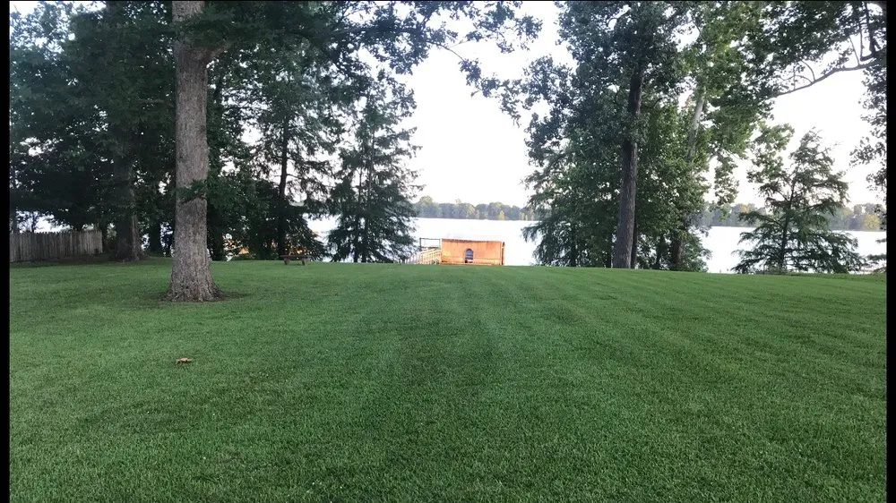 Custom landscaping services with custom design in Clinton, MS by PROUD LAWN