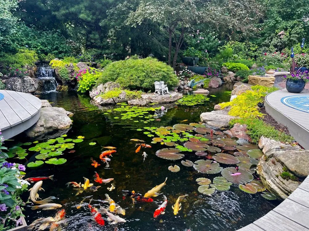 Custom residential landscaping near you in Wauconda, IL by Proud Ponds