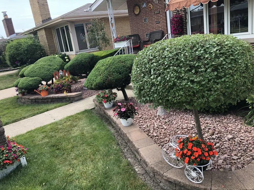 Top-rated residential landscaping experts serving Chicago, IL - Proworks Landscaping Solutions