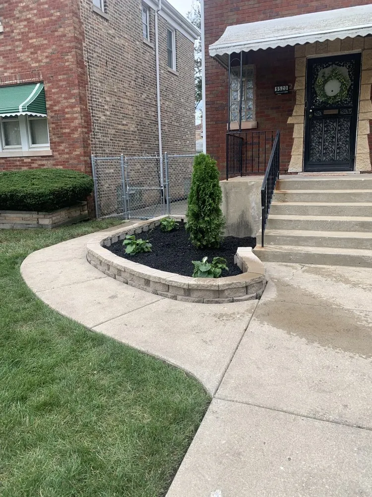 Trusted lawn care service for year-round maintenance across Chicago, IL - Proworks Landscaping Solutions