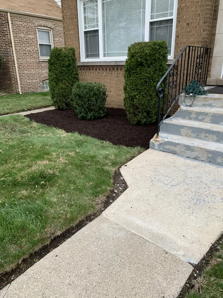 Custom landscape design in Chicago, IL by Proworks Landscaping Solutions