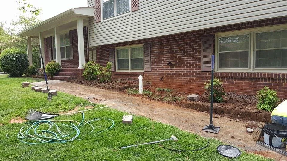 Affordable landscape installation experts serving Fayetteville, TN - Pruitt Lawn Care