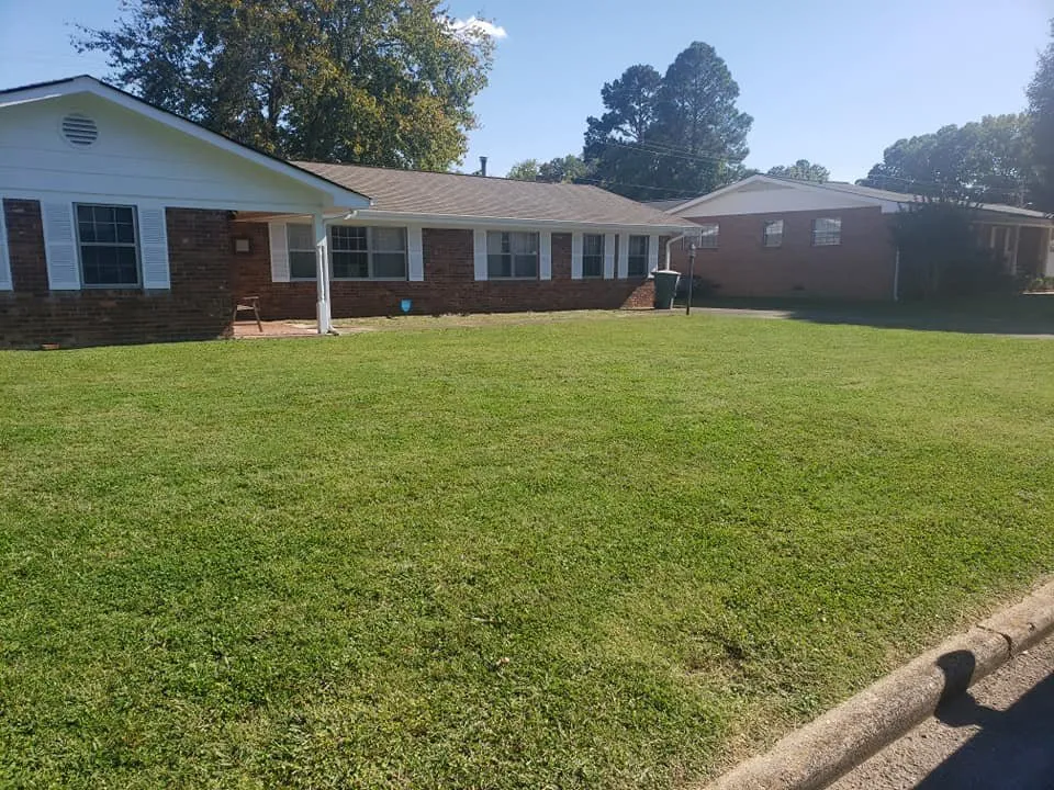 Professional landscaping services for beautiful yards across Chattanooga, TN - Pruitt's Affordable Lawn Care