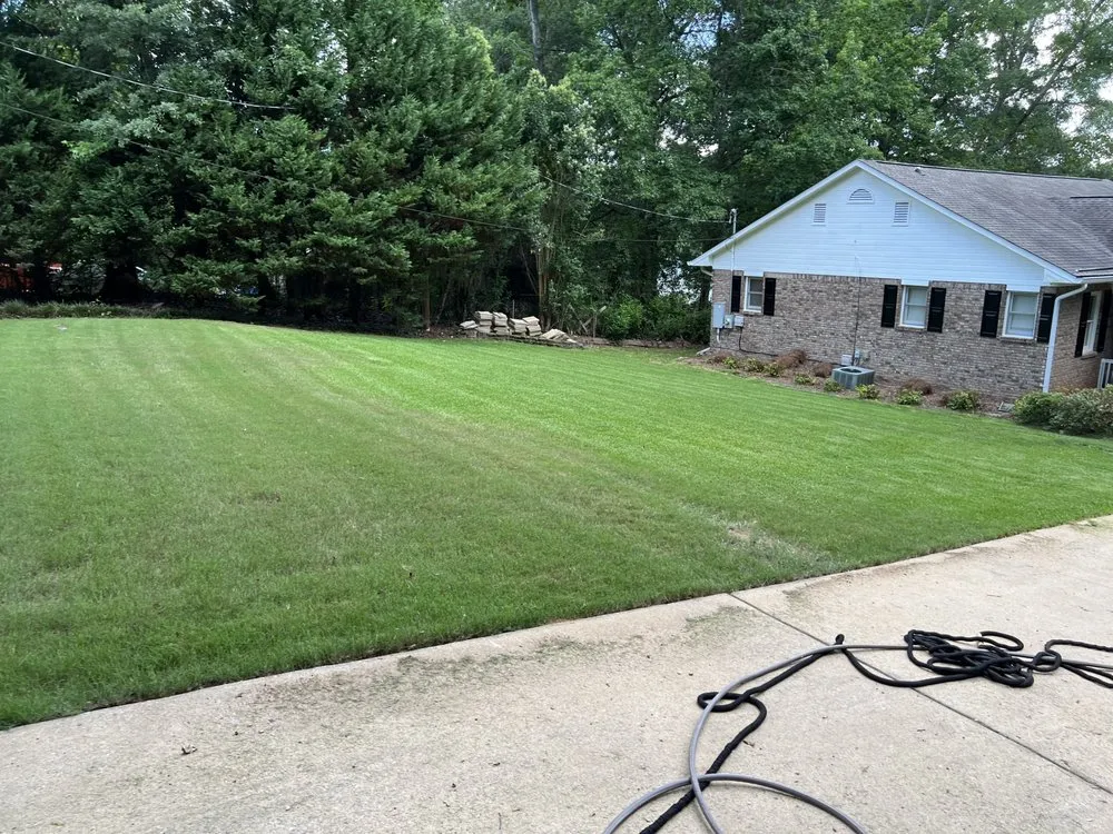 Top-rated residential landscaping in Pine Mountain, GA by Pruitt’s Lawncare