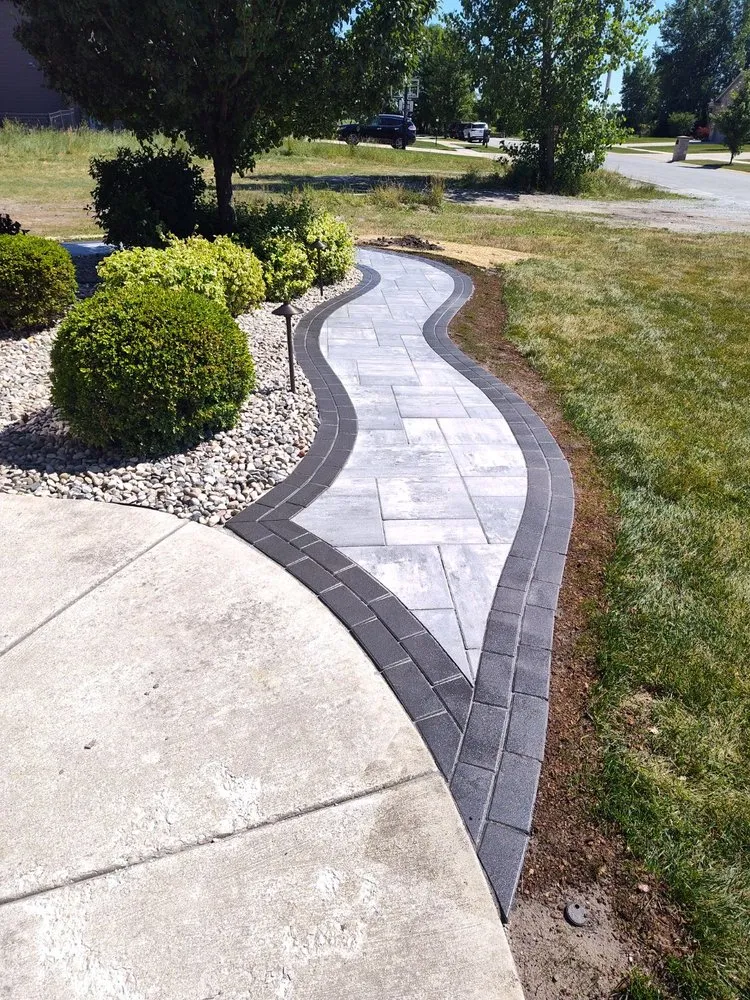 Professional yard cleanup service in Hammond, IN - PRZ Landscaping