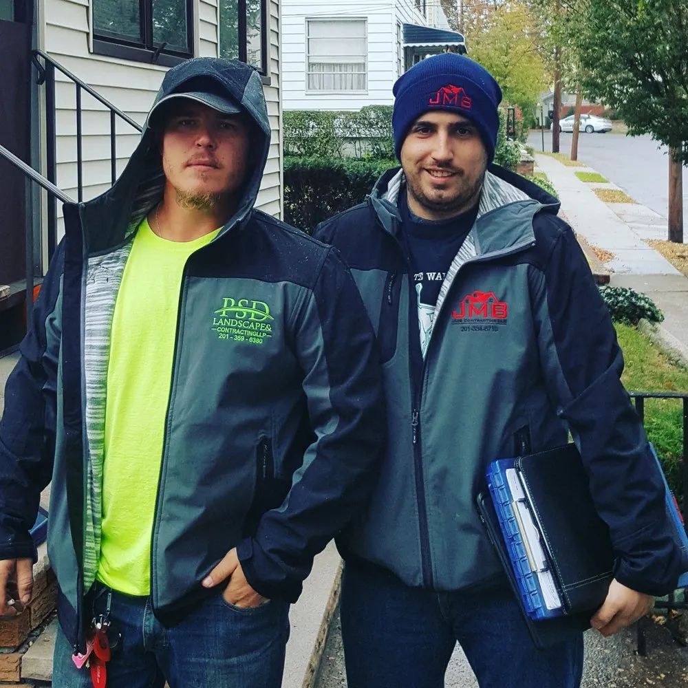 Custom lawn care service experts serving East Rutherford, NJ - PSD Landscape & Contracting