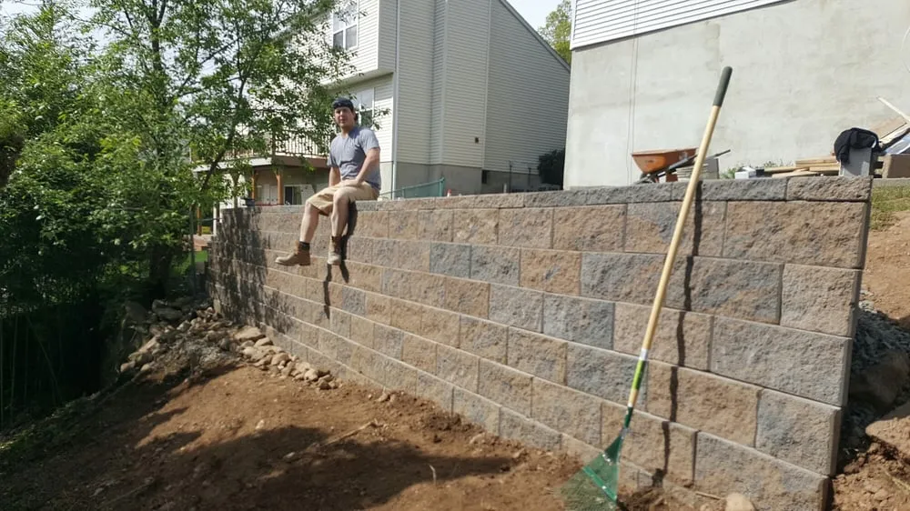 Custom lawn care service experts serving East Rutherford, NJ - PSD Landscape & Contracting