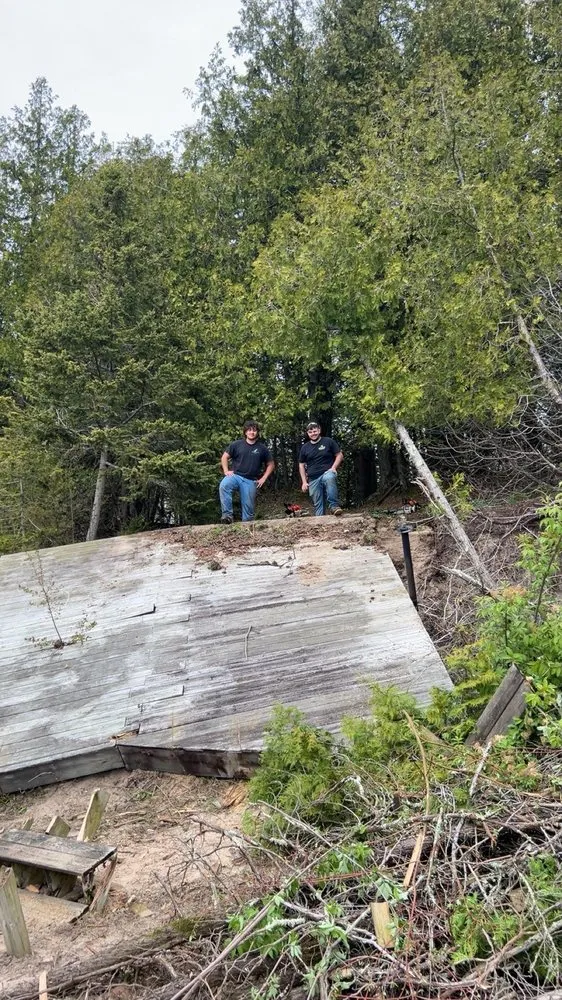 Custom lawn mowing service experts serving Sturgeon Bay, WI - PSU Shoreline & Property Services