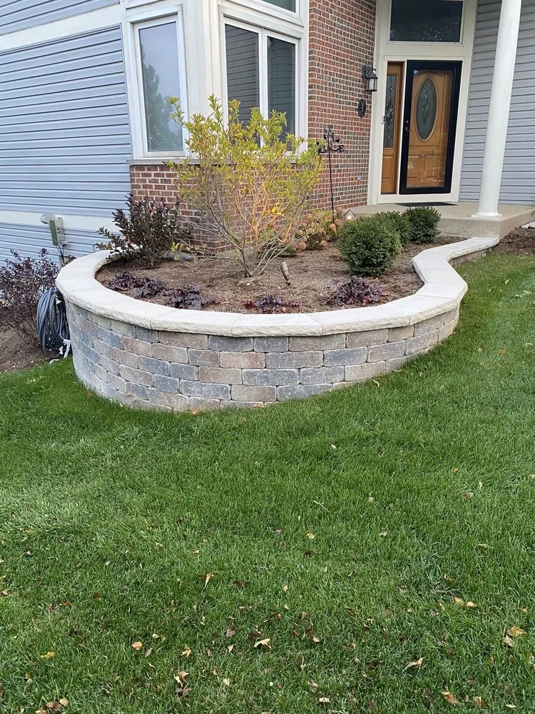Professional residential landscaping in Addison, IL by PTL Landscsaping & Maintenance