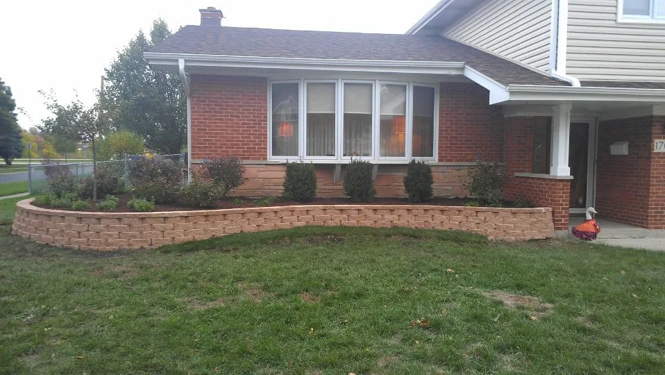 Professional landscape installation in Addison, IL - PTL Landscsaping & Maintenance