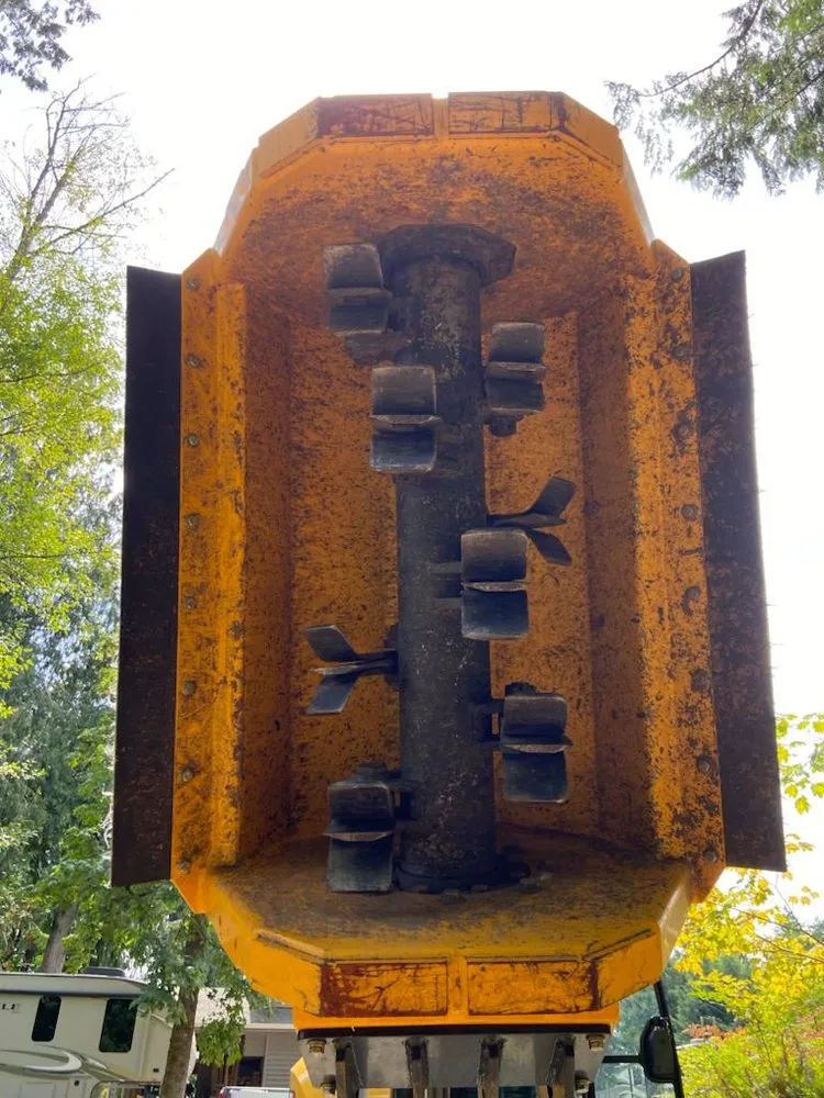 Professional landscape installation in Black Diamond, WA - Public Tractor