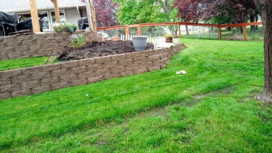 Professional outdoor landscaping in Yakima, WA - Pueblo