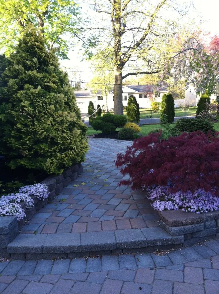 Affordable landscape installation in Berkeley Township, NJ - Puertos Pavers