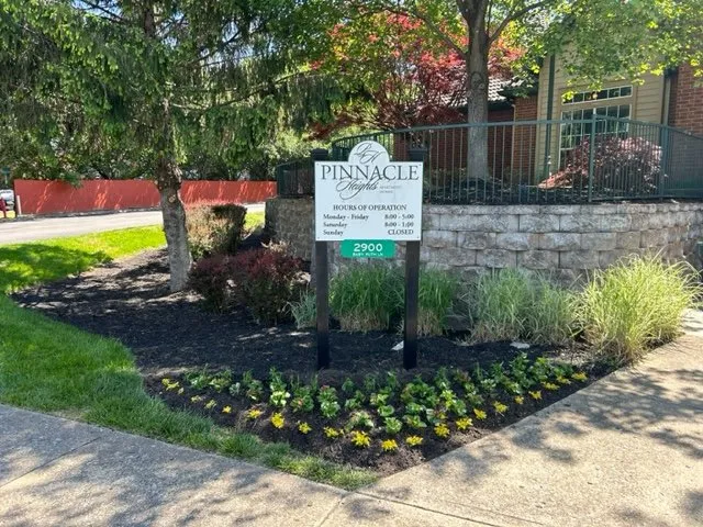 Top-rated lawn care service experts serving Memphis, TN - Pugh's EarthWorks Memphis