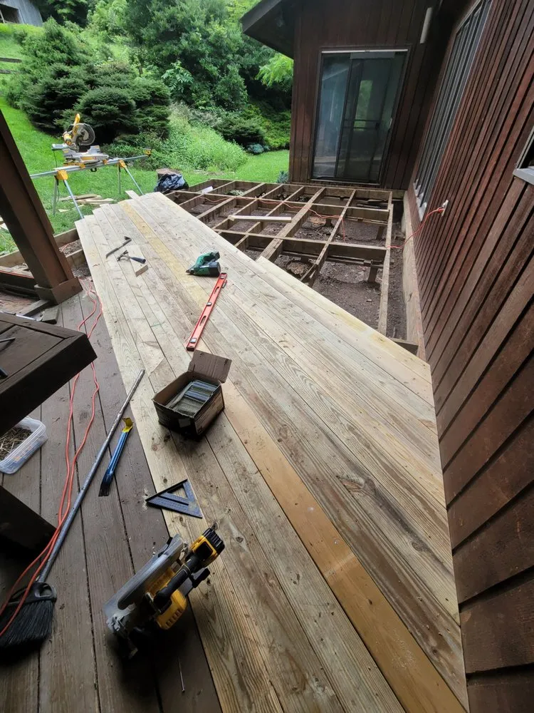 Top-rated landscaping services in Bluefield, VA - Pugh's General Contracting