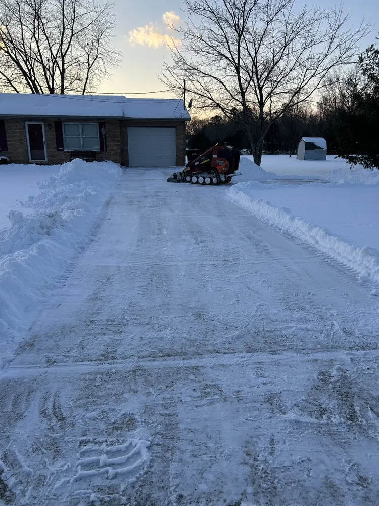 Top-rated yard maintenance experts serving Goshen, OH - Pugh’s site and lawn development