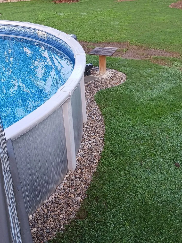 Custom outdoor landscaping in Goshen, OH by Pugh’s site and lawn development